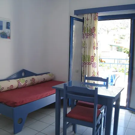 Aparthotel Astra Village & 3*
