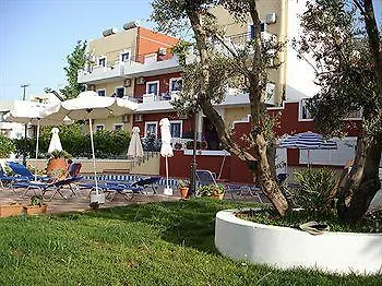Apartahotel Astra Village &